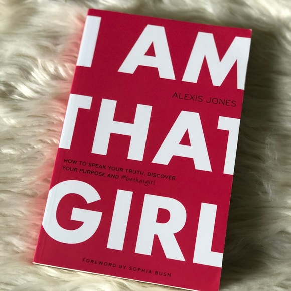 Other - Book 📚I am that Girl